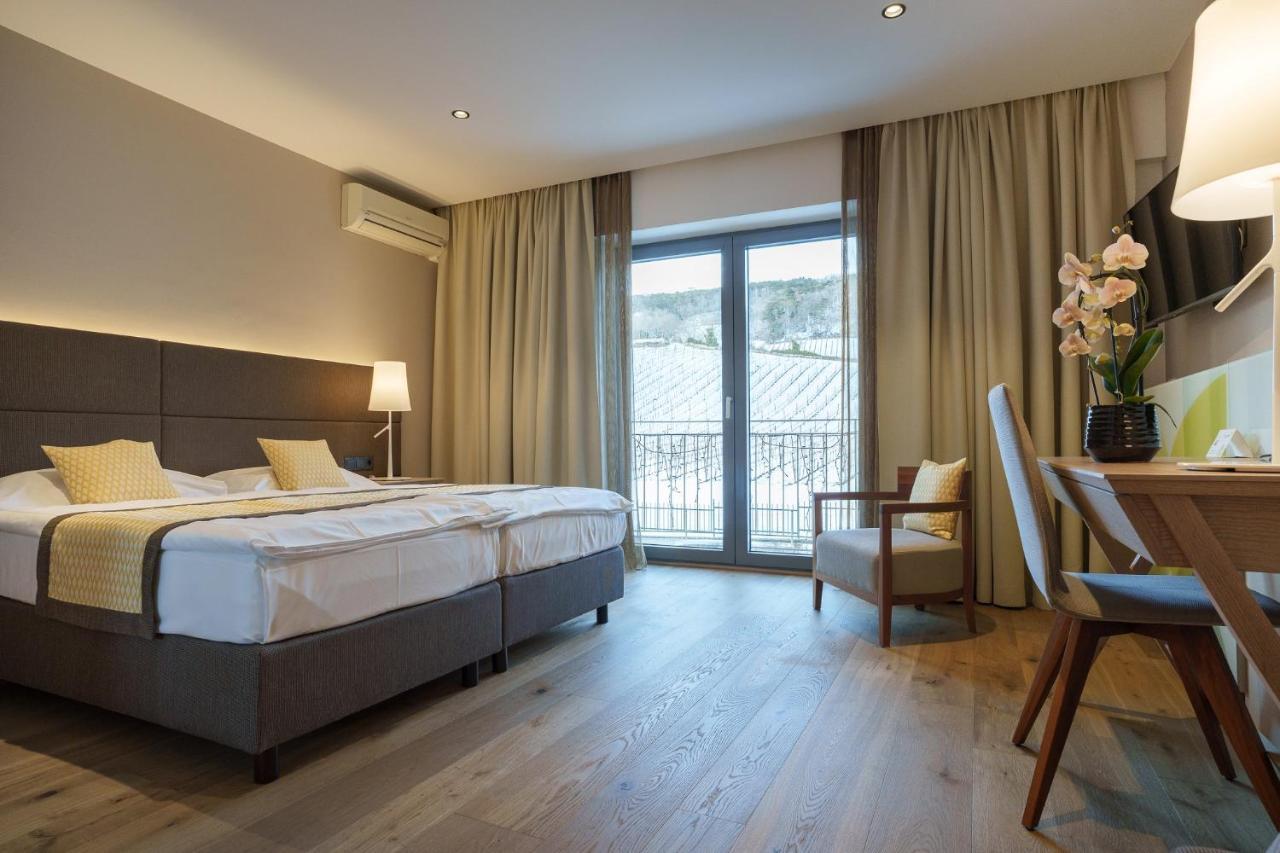 Hotel Turmhof Gumpoldskirchen Eksteriør bilde